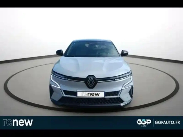 Renault Megane e-tech electric ev60 220ch techno optimum charge — photo 2