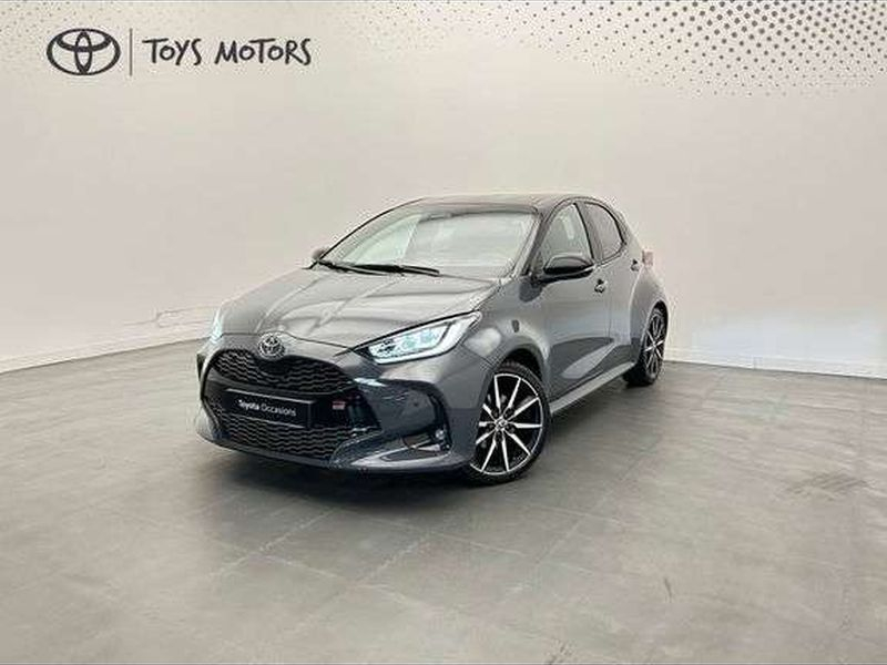 Toyota YARIS Toyota Yaris 130h Gr Sport Pack Techno — photo 1