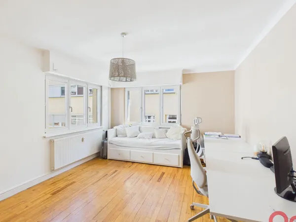 Appartement 3 pièces 102 m²