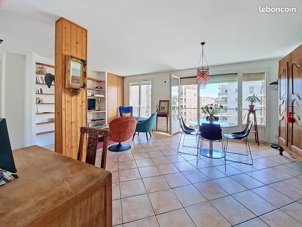 Appartement 5 pièces 84 m²