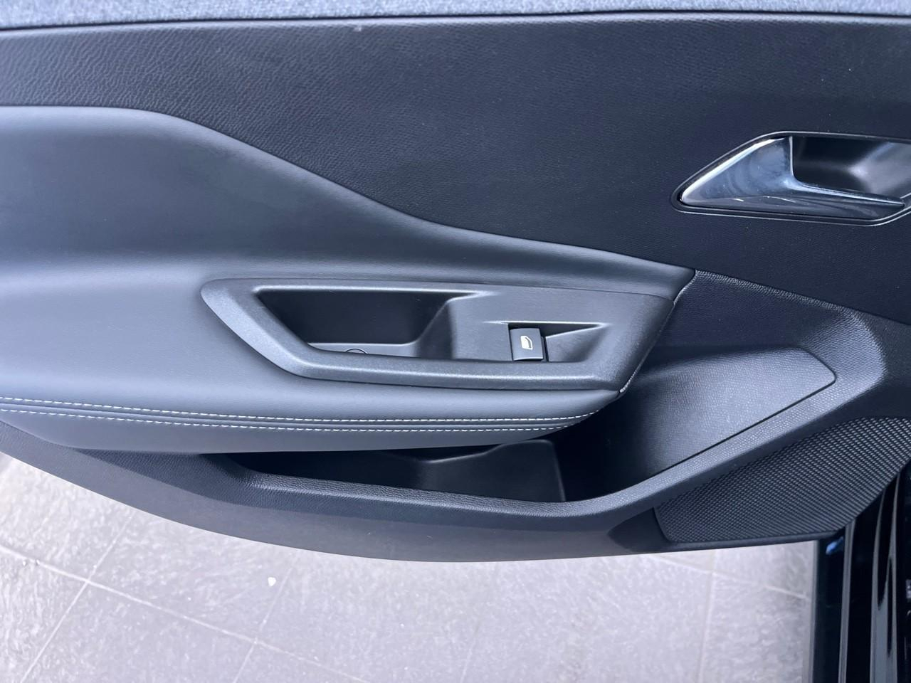 Peugeot 308 sw bluehdi 130ch s&s eat8 allure — photo 17