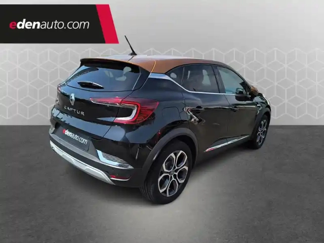 Renault Captur blue dci 115 edc — photo 7