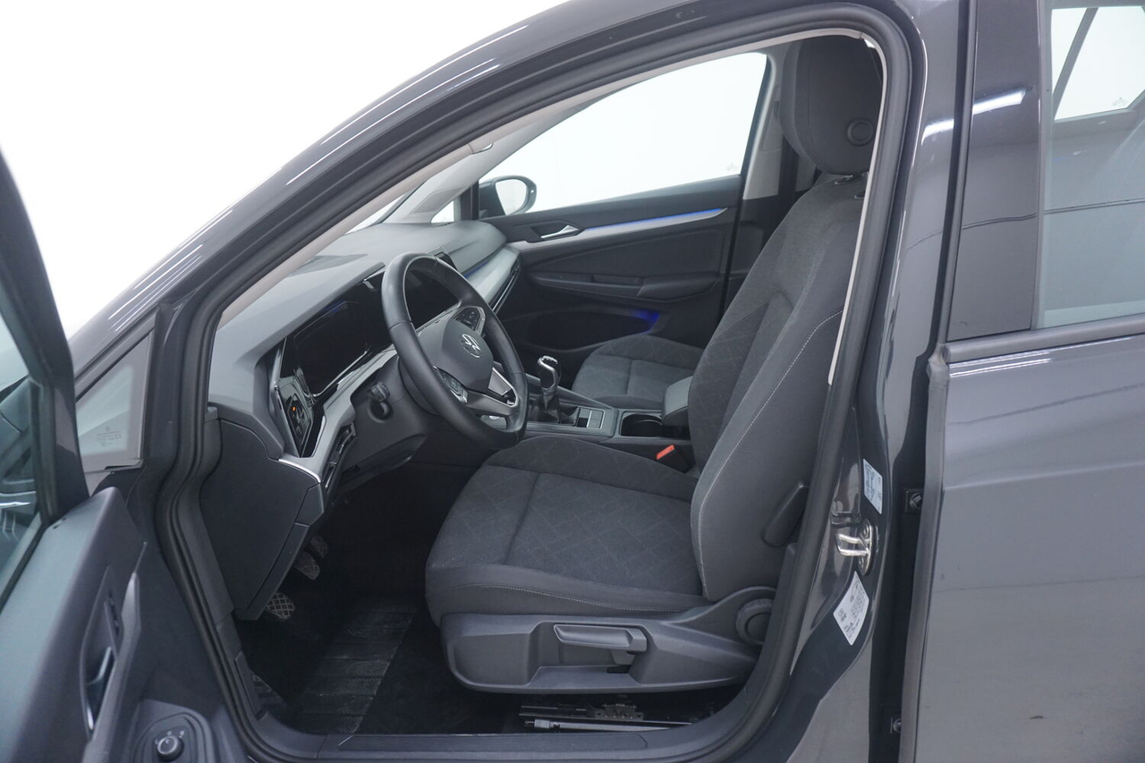 Volkswagen Golf 8 — photo 10