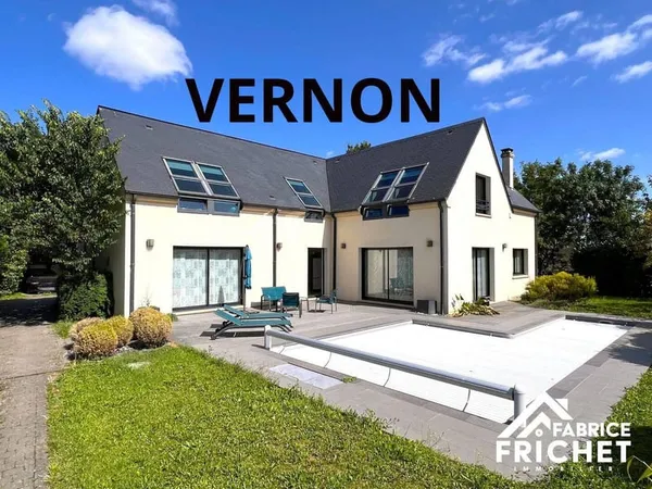 Maison 6 pièces 220 m²
