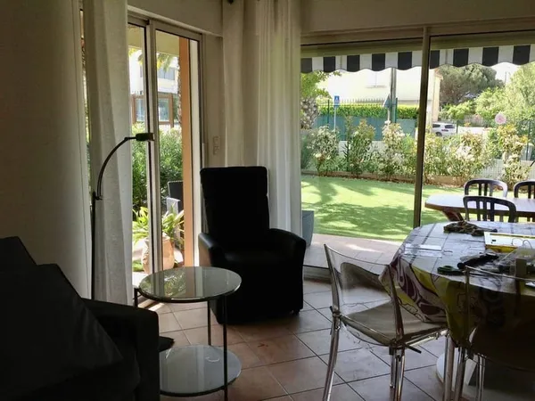 Appartement 1 pièce 57 m²