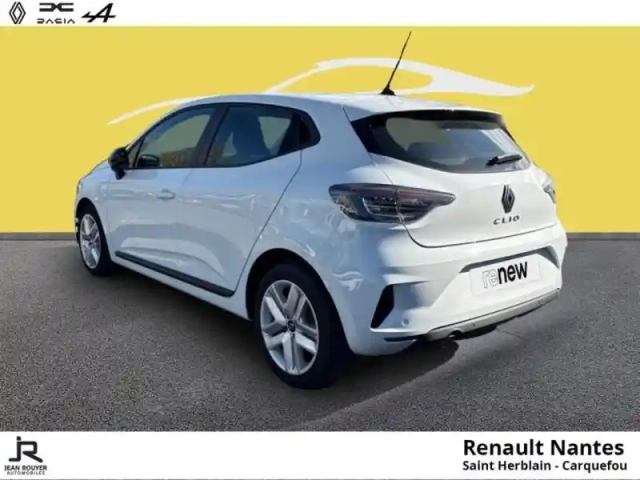 Renault Clio 1.0 tce 90ch evolution — photo 6