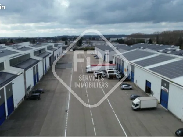 LOCAL D'ACTIVITE 1226 m² NIMES