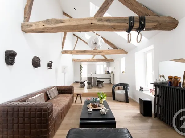 Maison 7 pièces 204 m²