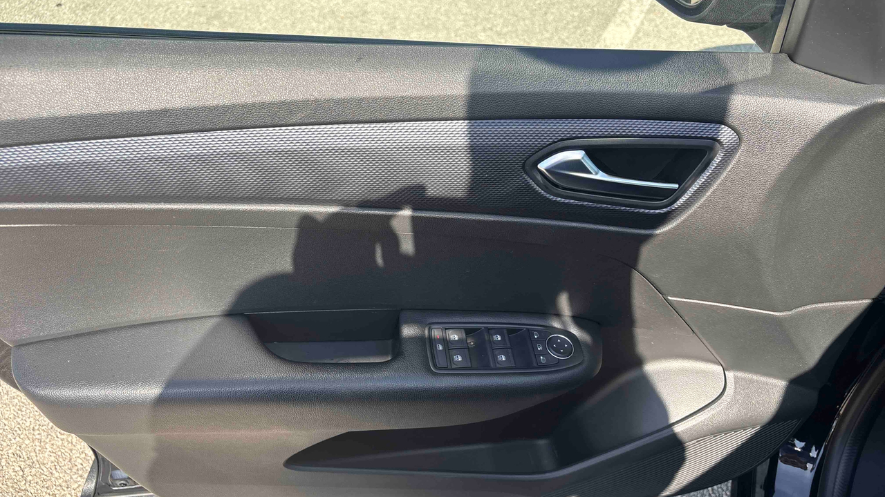 Renault Arkana E-Tech full hybrid 145 GSR2 — photo 24