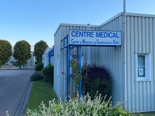 Bureaux de consultation à louer CMTS Laxou parking privé