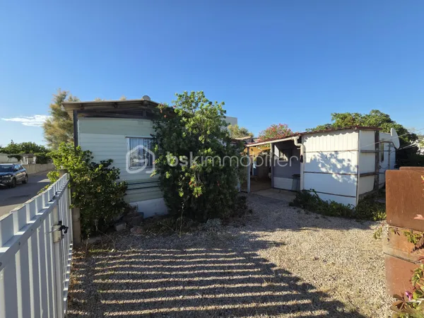 Terrain 980 m²