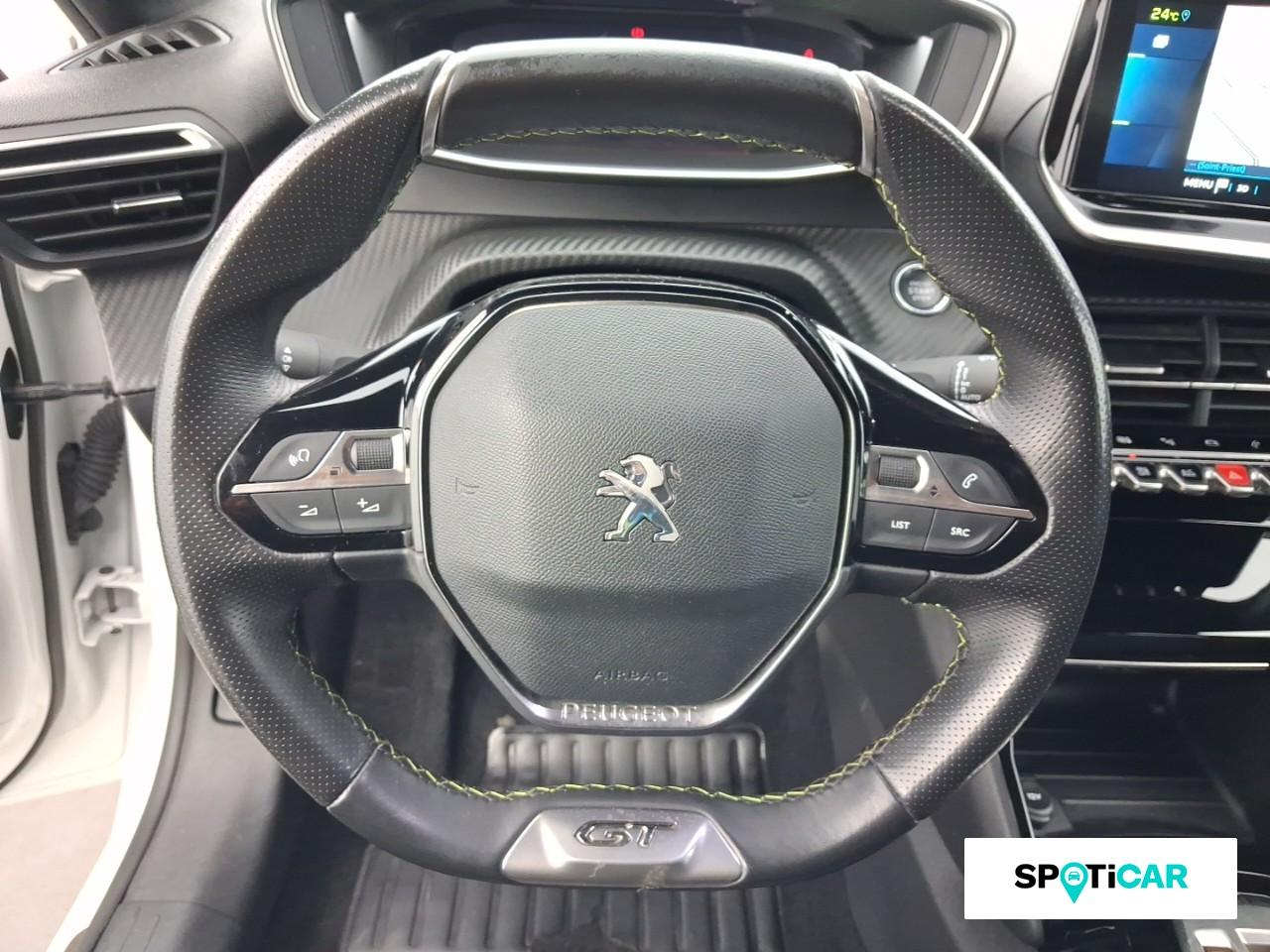 Peugeot 208 e-208 136ch gt — photo 12