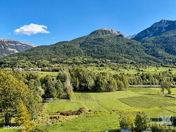 BRIANÇON SAINT-BLAISE - Spacieux T4 de 112 m² avec jardin et vue panoramique