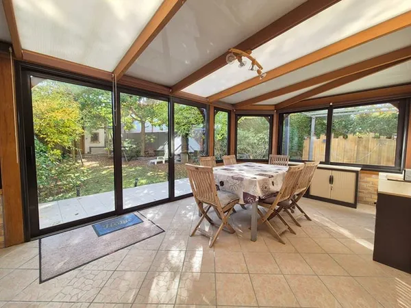 Maison Montigny Le Bretonneux 6 pièce(s) 139 m2