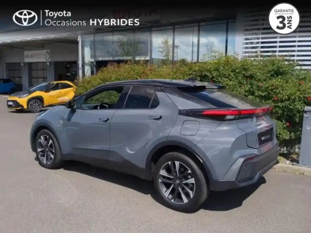 Toyota C-Hr 2.0 hybride rechargeable 225ch graphic my26 — photo 2
