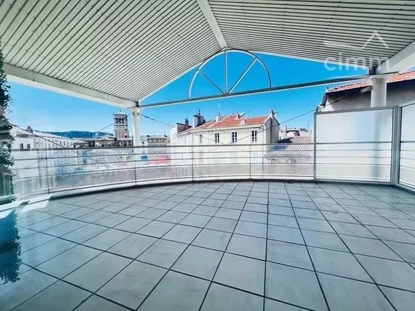 Superbe appartement - 120m²- Centre-ville Valence