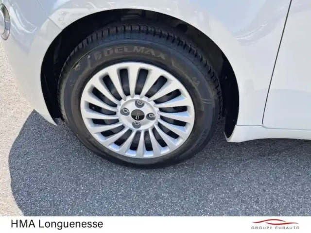 Fiat 500 e 95ch my23 — photo 13