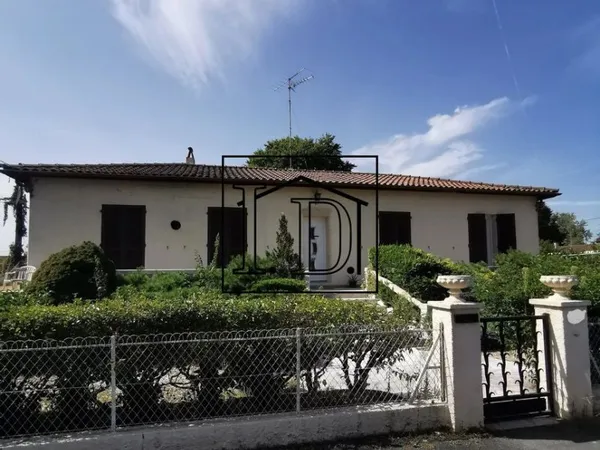 Maison 8 pièces 225 m²