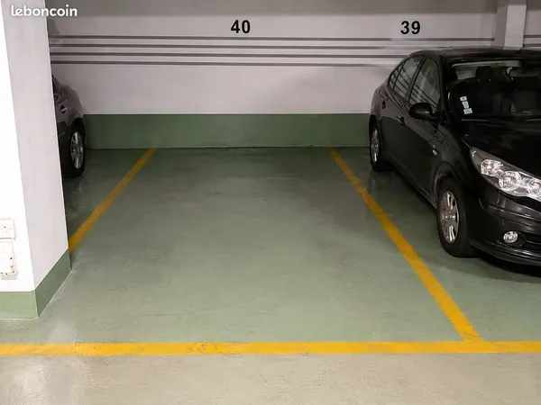 Place de parking - Issy-les-Moulineaux - Bas-Meudon