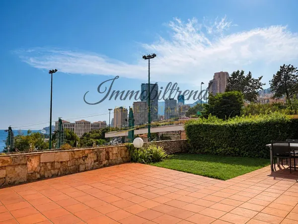 Superbe appartement 3 pièces vue mer à Roquebrune-Cap-Martin