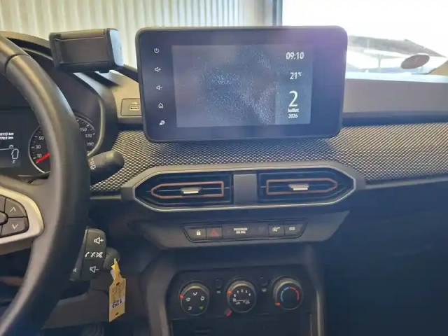 Dacia Sandero eco-g 100 — photo 14