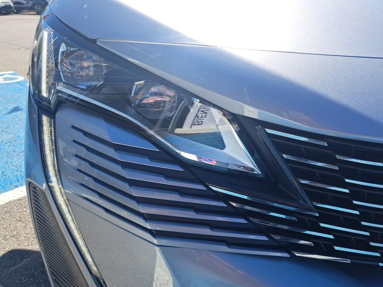 Peugeot 3008 hybrid 225 e-eat8 gt — photo 16
