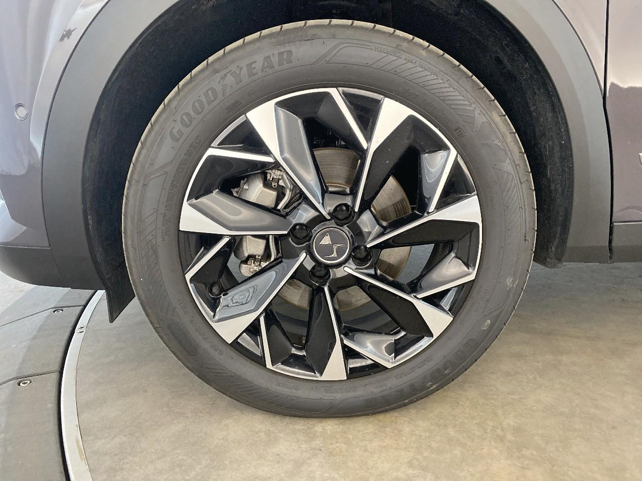 Ds Ds 3 hybride 136 e-dct6 antoine de saint exupery — photo 11
