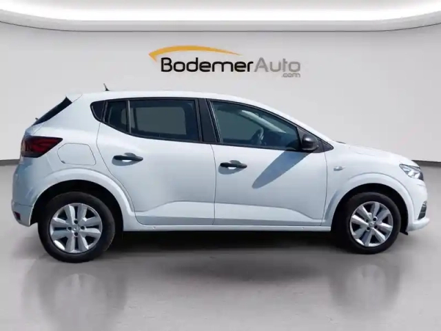 Dacia Sandero sce 65 — photo 6