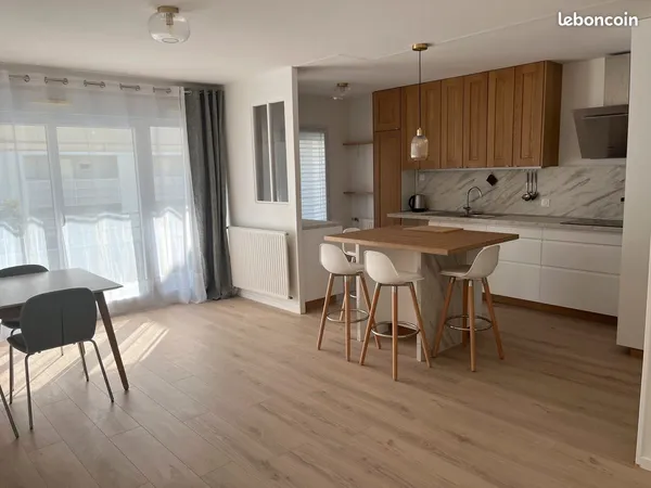 Appt 3 p 73m2 - Saint Louis - 1150 + 210 charges comprises (chauffage, eau chaude et froide, ordures