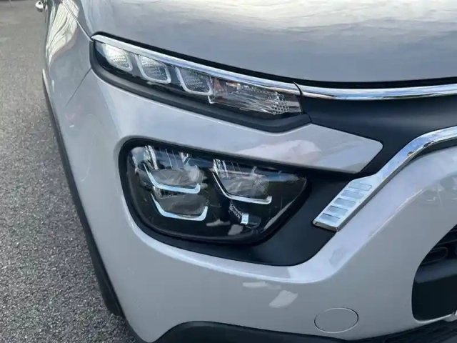 Citroën C3 puretech 83 s&amp;s bvm5 — photo 8