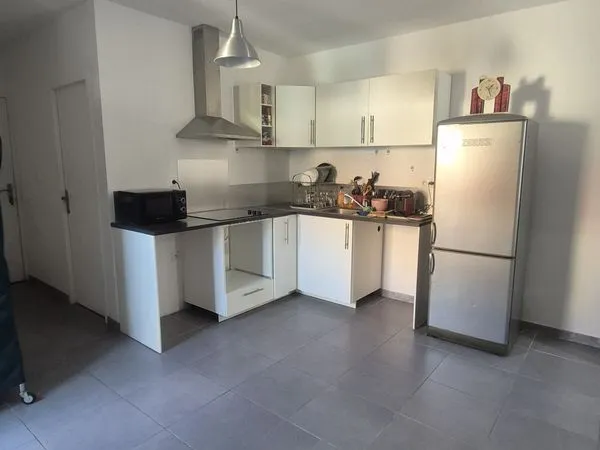 Studio 1 pièce 27 m²