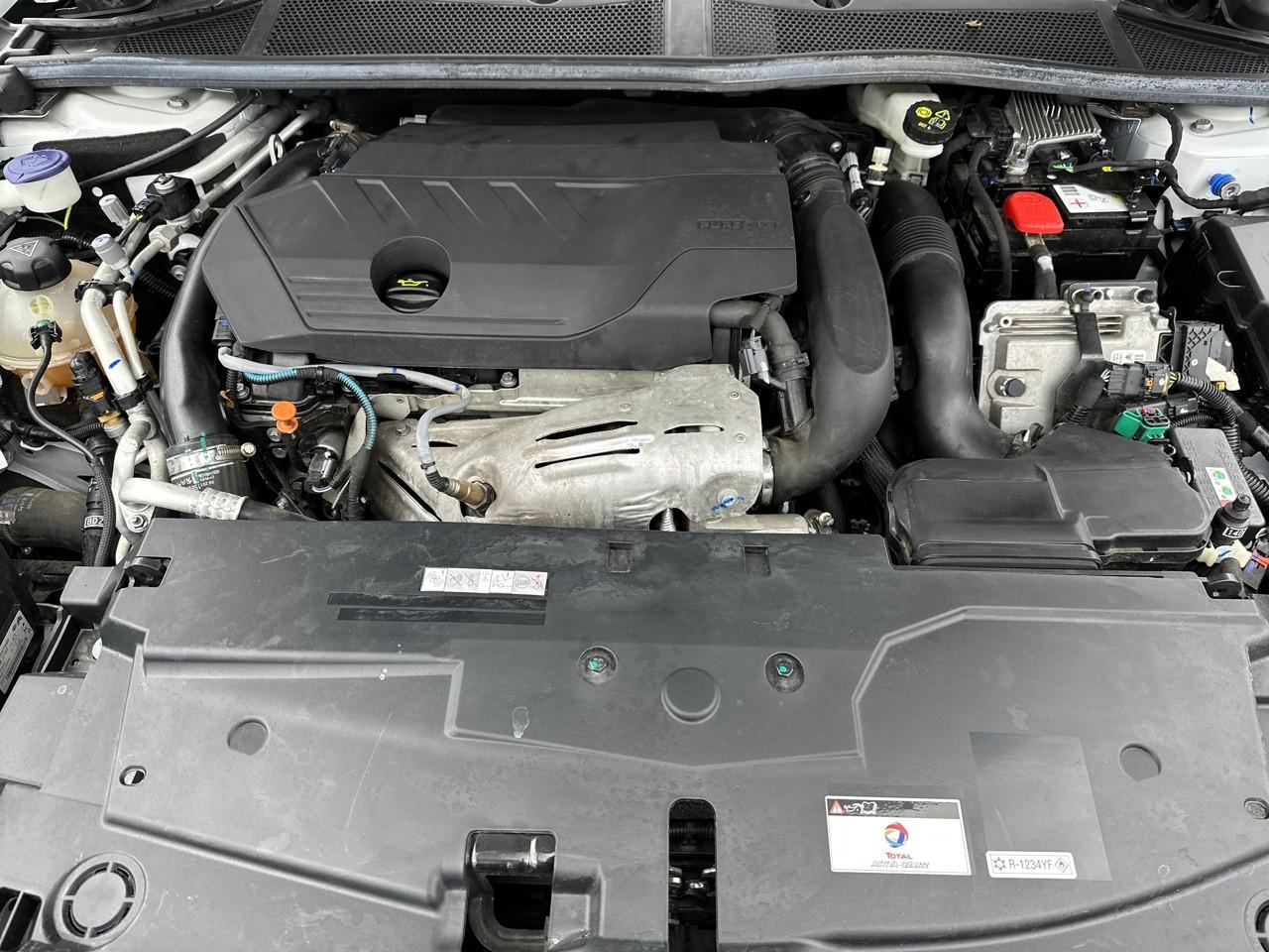 Citroën C5 X hybride rechargeable 225 s&s e-eat8 shine pack — photo 13