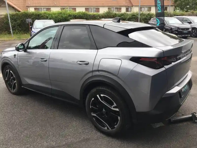 Peugeot 3008 plug-in hybrid 195 e-dcs7 — photo 7