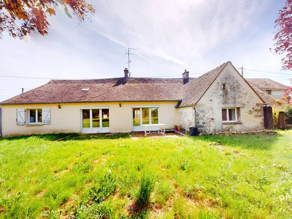 Maison 8 pièces 203 m²