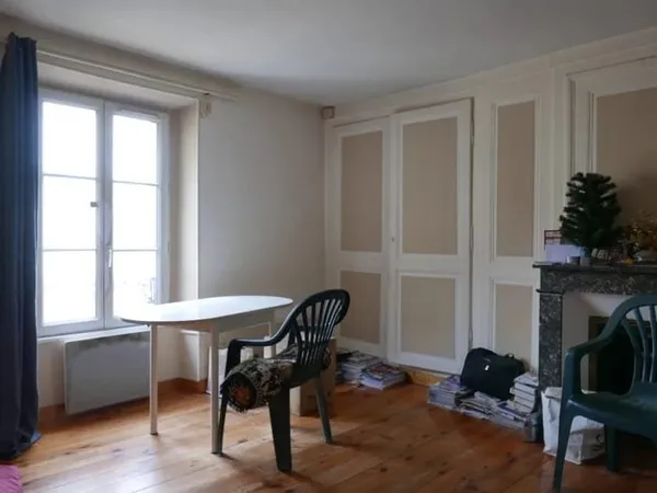 Proche centre CHARTRES, Appartement de type studio