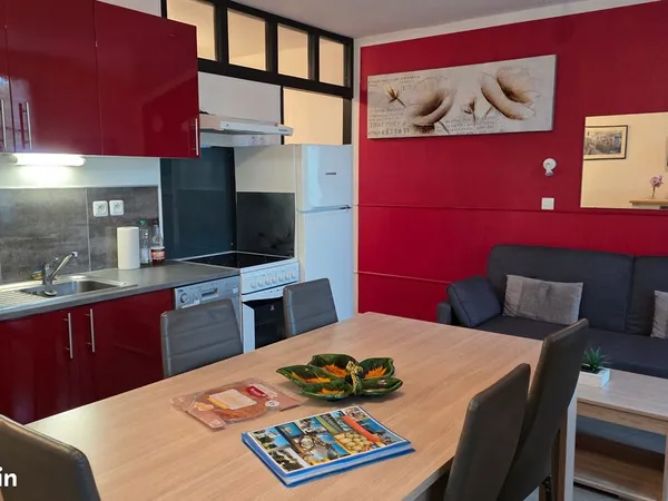 T1 Bis 31 m² - Classé 3 étoiles - Entièrement meublé - Proche Thermes & Corderie Royale