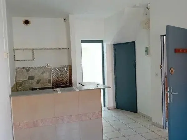 2P 33m² rénové Rue Jules Barni