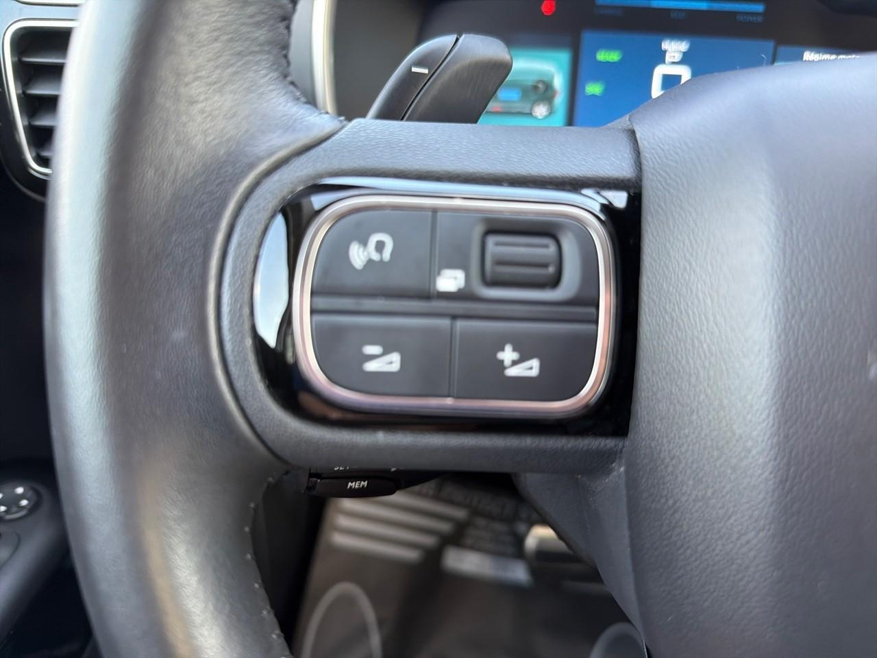 Citroën C5 Aircross hybrid 225ch shine pack e-eat8 — photo 16