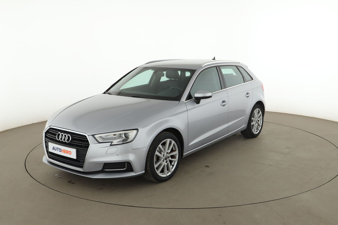 Audi A3 Sportback 35 TFSI COD S Tronic 7 — photo 1