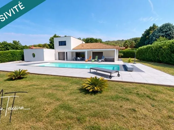 Contemporaine 240 m²