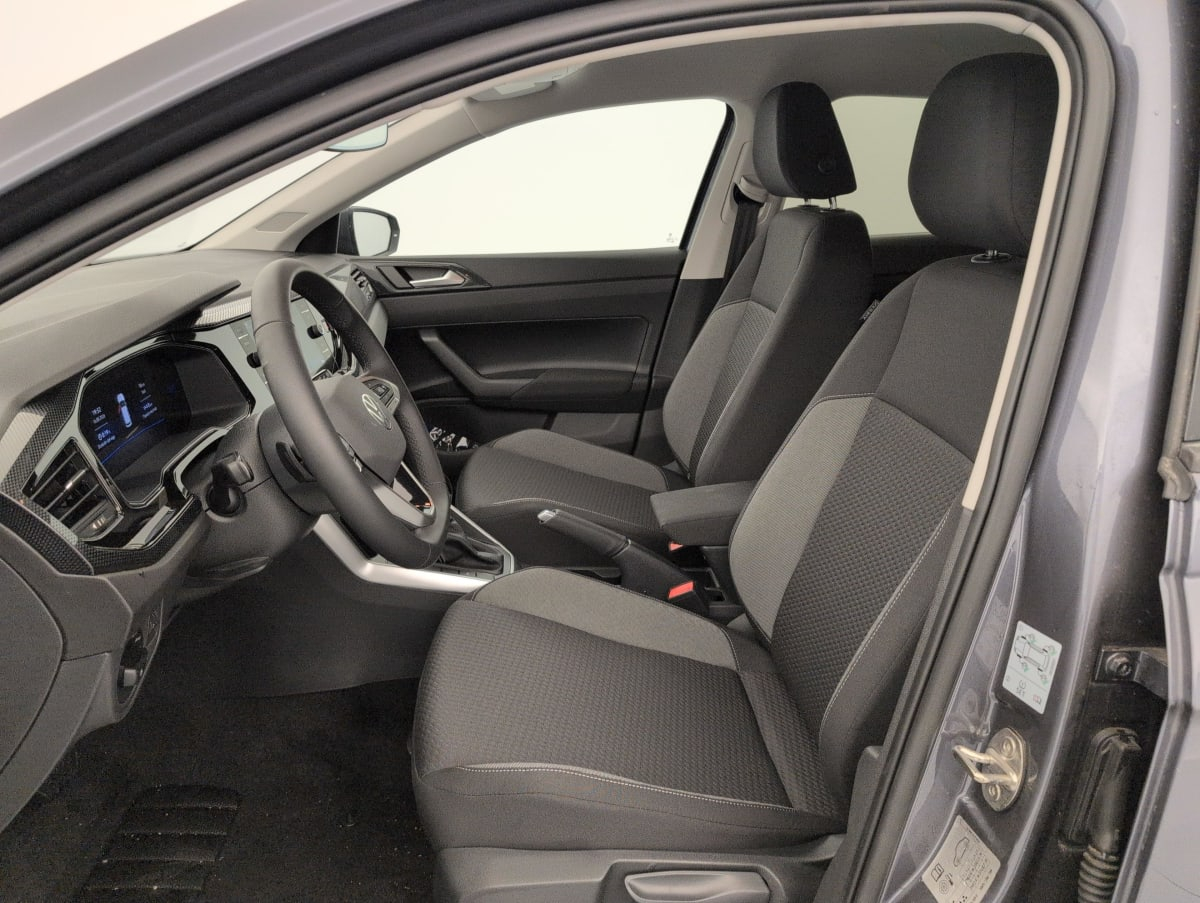 Volkswagen Polo — photo 16