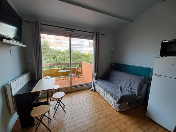 Studio 1 pièce 21 m²