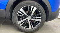 Peugeot 3008 HYBRID4 300ch GT e-EAT8 — photo 11