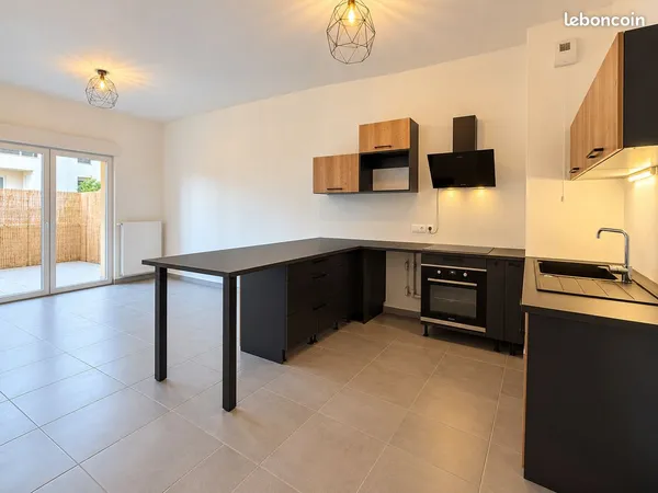 Appartement T2 de 50 m² - Résidence récente de 2023 - Garage fermé