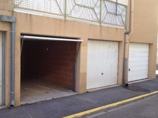 Garage/Box quartier gare Perpignan