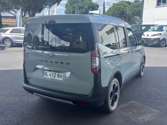 Ford Tourneo courier 136ch 46kwh active — photo 2