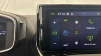 Peugeot 2008 1.2 PureTech 130ch S&S GT EAT8 — photo 26