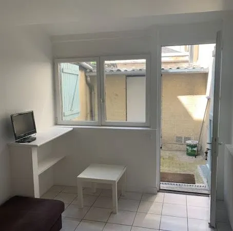 Studio 1 pièce 25 m²