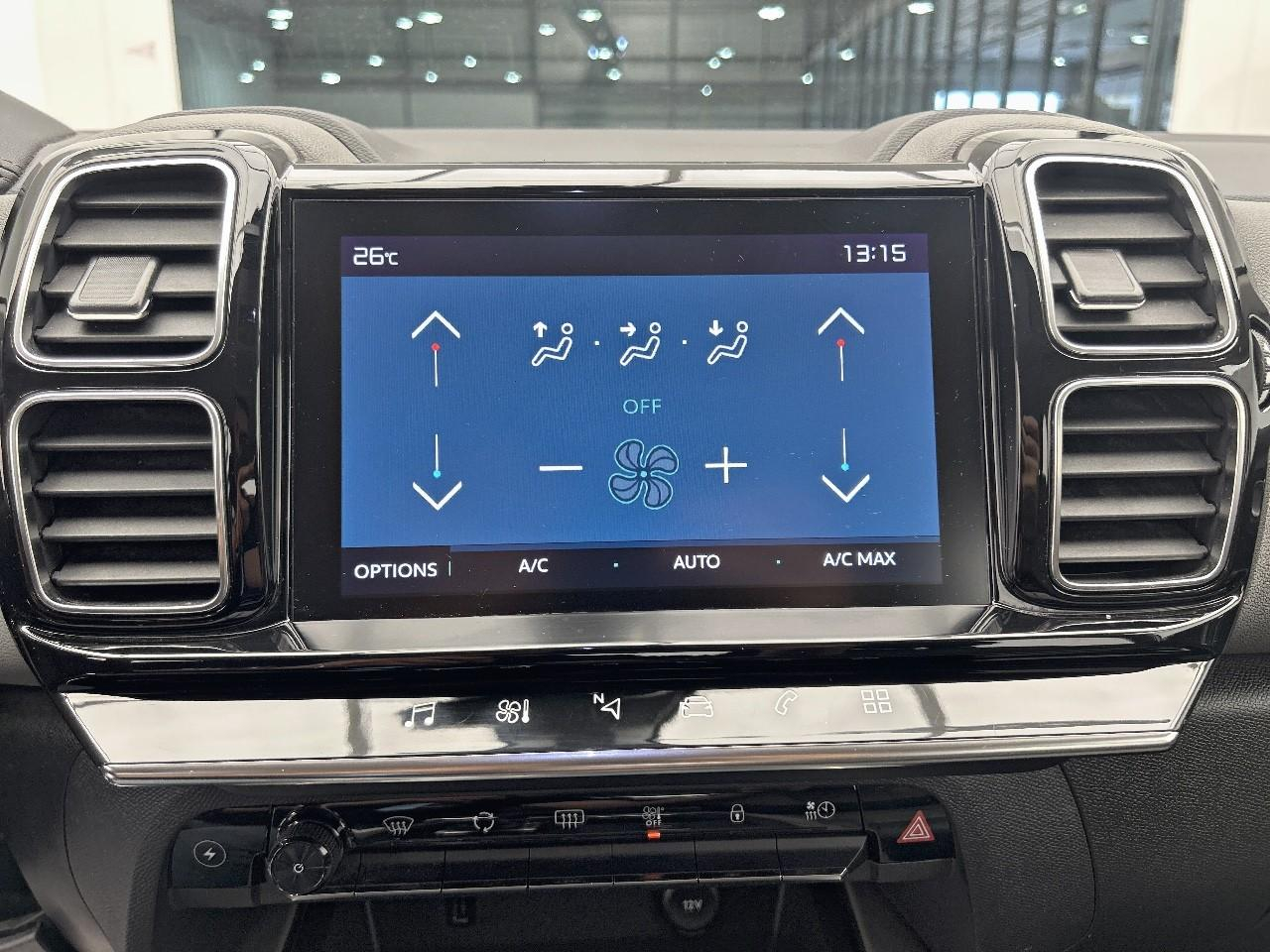 Citroën C5 Aircross hybride rechargeable 225 s&s e-eat8 feel — photo 11