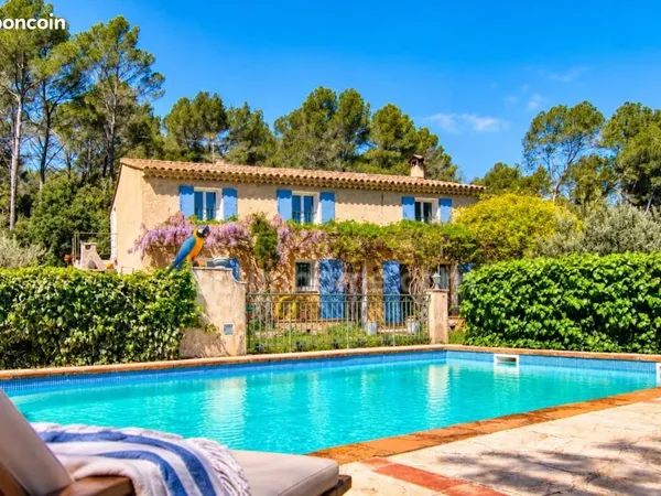 Maison 8 pièces 182 m²